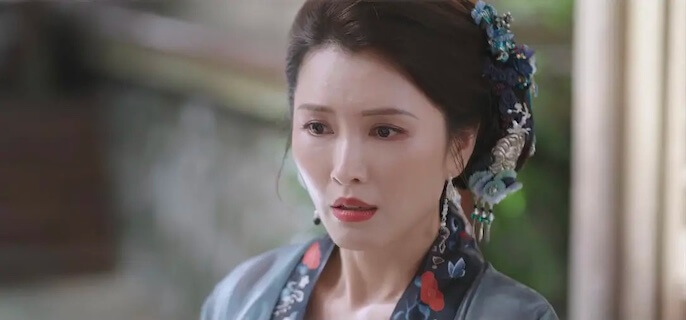 嫣语赋里秋嫣的母亲是谁