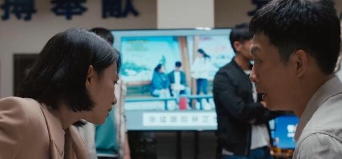 重生之门罗坚和苏英的关系